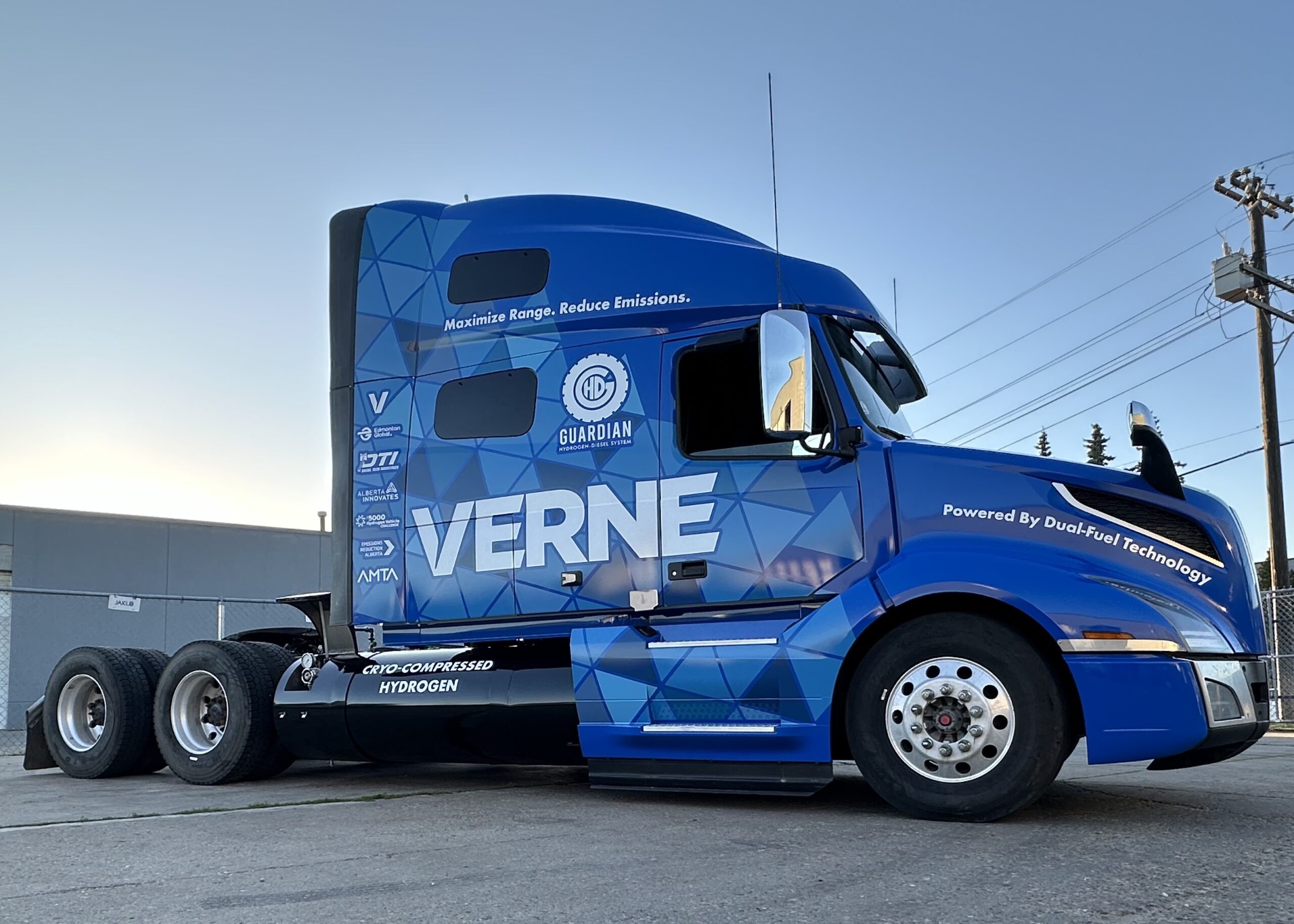 Verne Unveils World-First Cryo-Compressed Hydrogen Heavy-Duty Truck